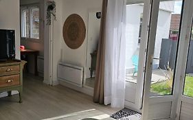 Petite Maison F1 Chez L'Habitant