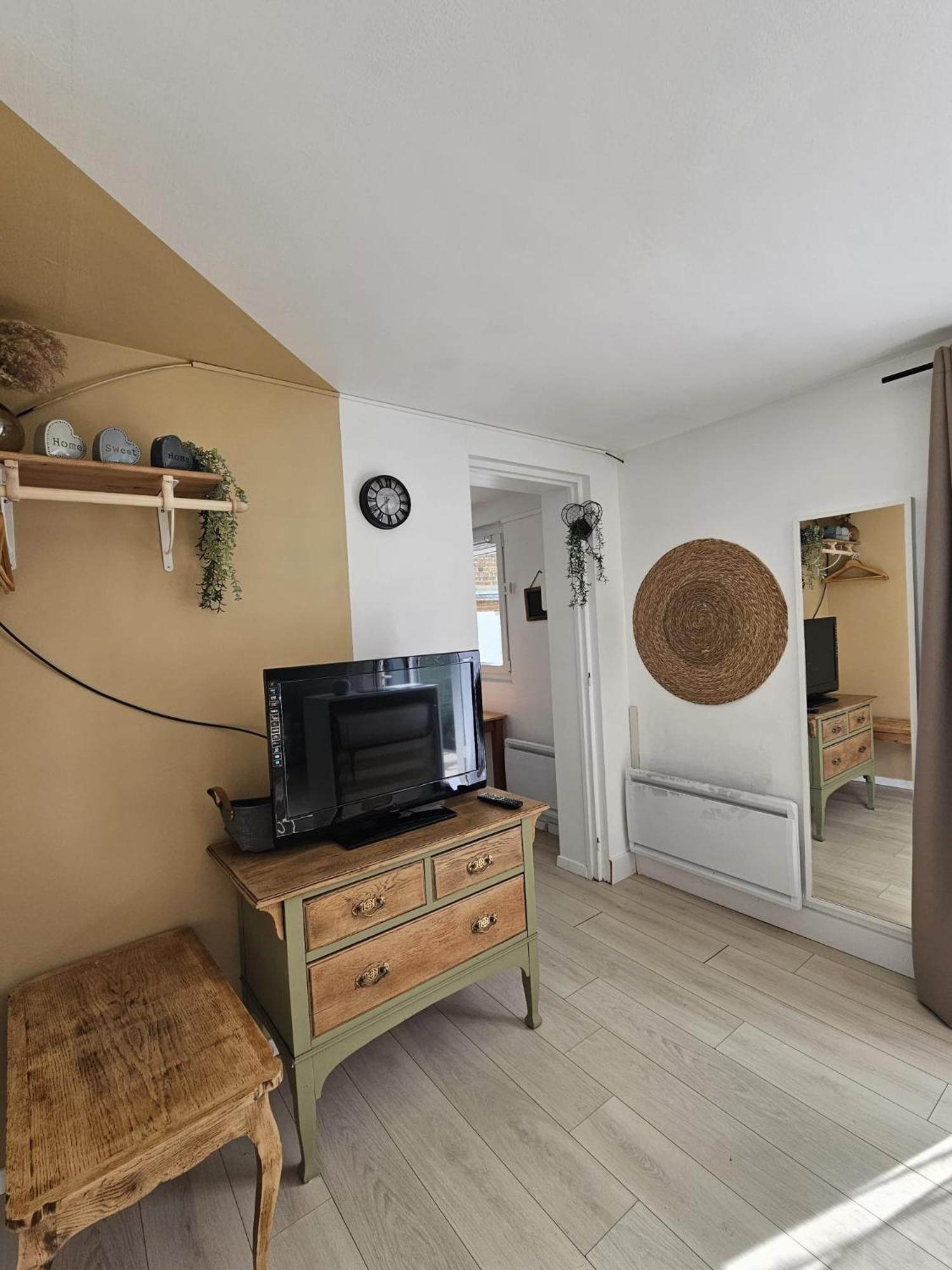 Petite Maison F1 Chez L'Habitant Le Havre Extérieur photo